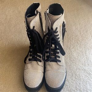 Poster grl diamond boots